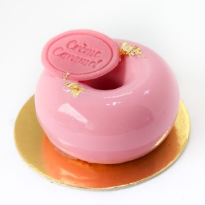ENTREMET INDIVIDUAL DE CARAMELO Y FRUTOS ROJOS