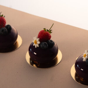 ENTREMET CHOCOLATE BERRIES INDIVIDUAL
