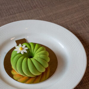 ENTREMET INDIVIDUAL PISTACHO MARACUYA